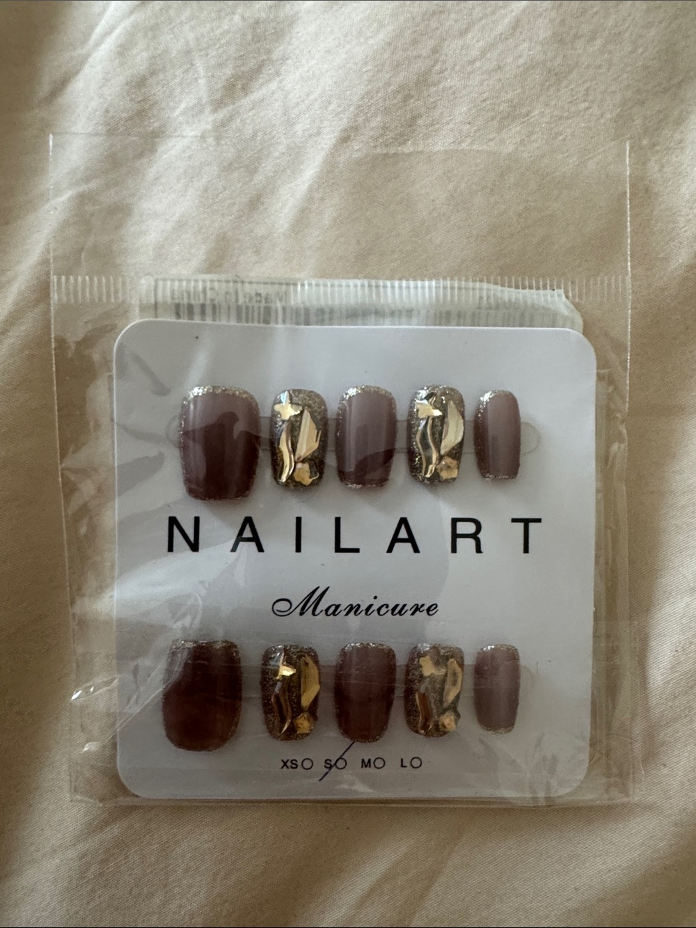 NAILA Press-On Nails Taupe with Gold Accents